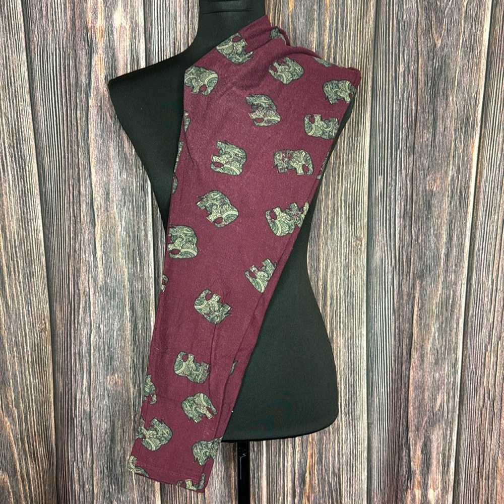 LuLaRoe OS Elephant Leggings - Rare and Hard To Find!